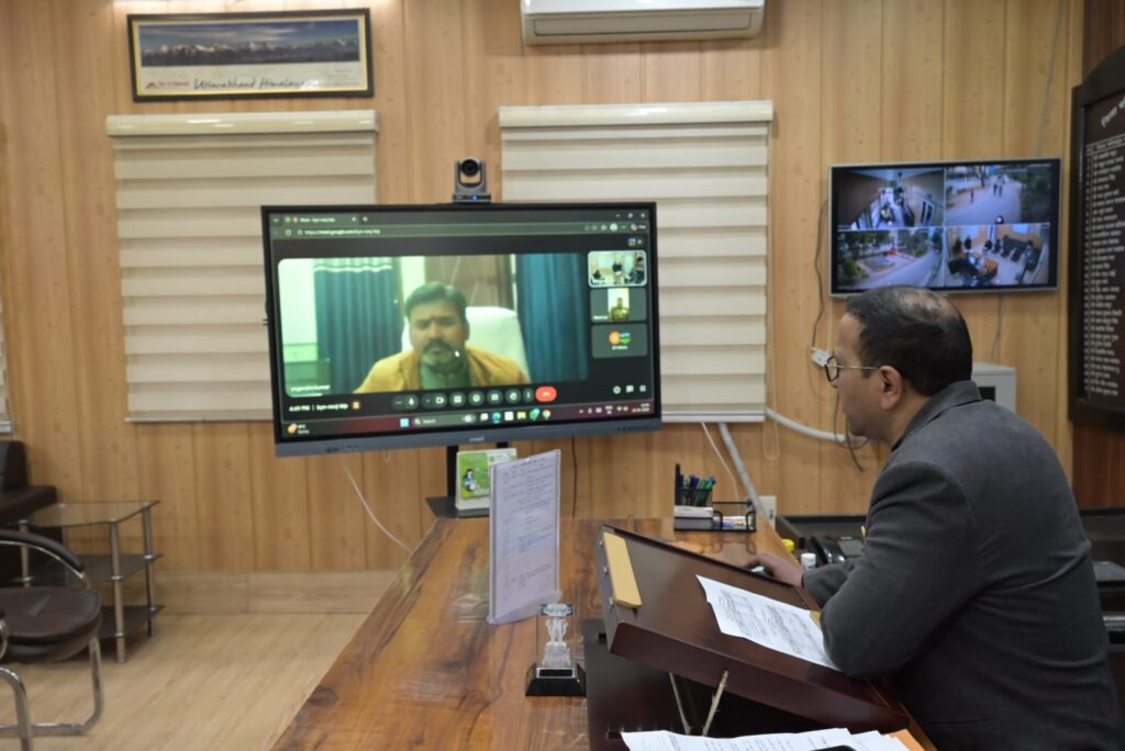 Orange Alert Uttarakhand heavy snowfall Uttarkashi