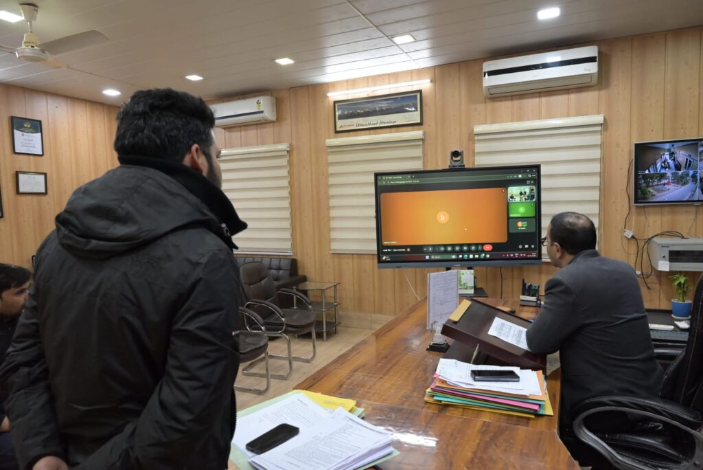 DM Uttarkashi review meeting weather orenge alert uttarakhand 