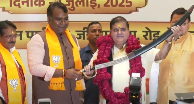 उत्तराखंड बीजेपी के लगातार दूसरी बार अध्यक्ष बनेंगे महेंद्र भट्ट, CM धामी बोले- अनुभव का मिलेगा लाभ