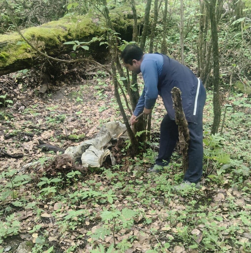 दयारा बुग्याल में लापता महिला की तलाश में जुटी SDRF, NDRF और NIM की संयुक्त टीम